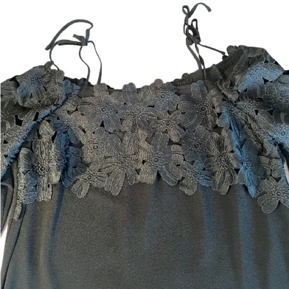 Michael Kors Black Floral Off Shoulder Top - Picture 5 of 8